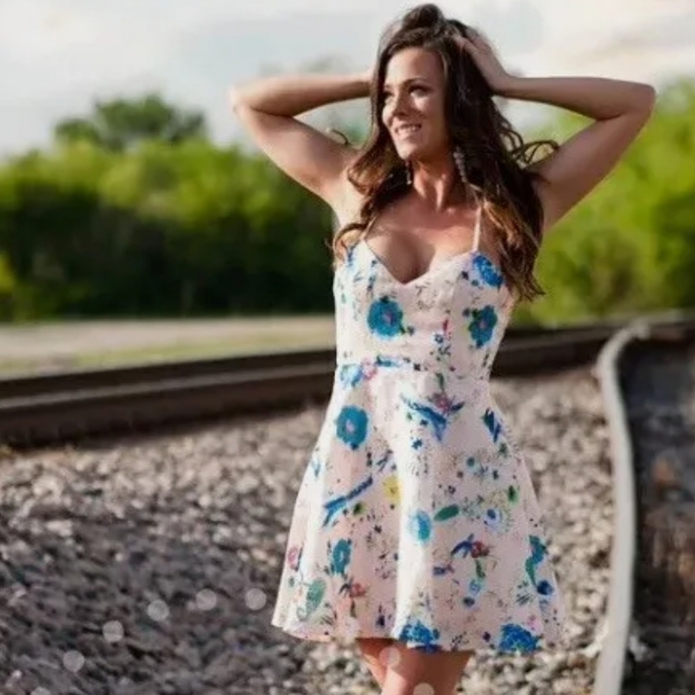 NWT L'atiste Floral Strappy Mini Sundress sz M #1028